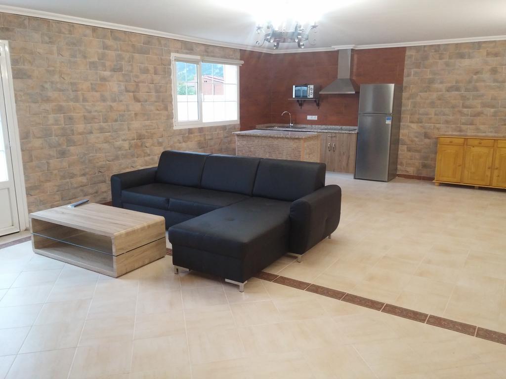Puerta De Caderechas Villa Terminon Екстериор снимка
