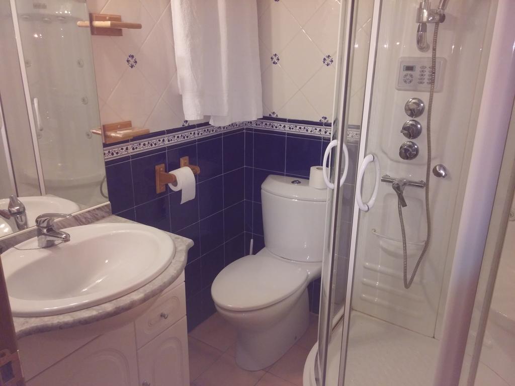 Puerta De Caderechas Villa Terminon Екстериор снимка